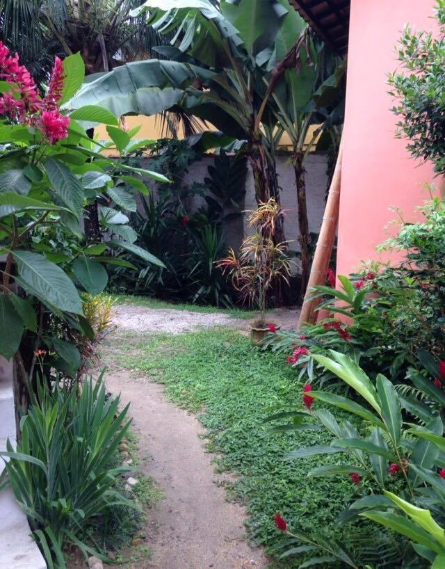 Pousada Portal Das Flores ปาราตี ภายนอก รูปภาพ